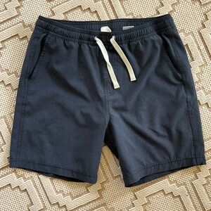 Boys Fair Harbor One shorts, size Large